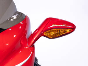 Image 27/50 of MV Agusta DUMMY (2012)