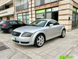 Image 3/10 de Audi TT 1.8 T (1999)