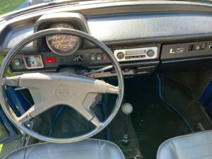 Image 6/7 de Volkswagen Coccinelle 1600 (1978)