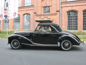 Afbeelding 4/39 van Mercedes-Benz 220 Cabriolet A (1953)