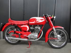 Image 13/19 of Moto Morini DUMMY (1968)