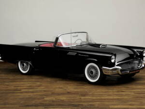 Immagine 7/20 di Ford Thunderbird (1957)