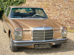 Image 47/50 of Mercedes-Benz 250 CE (1972)