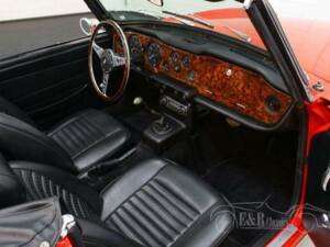 Imagen 8/19 de Triumph TR 6 (1970)