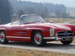 Afbeelding 3/12 van Mercedes-Benz 300 SL Roadster (1963)