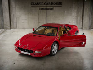 Image 22/99 of Ferrari F 355 Berlinetta (1997)