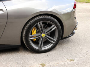 Immagine 44/61 di Ferrari GTC4Lusso (2017)