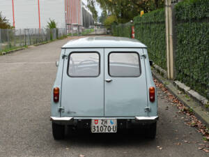 Image 13/39 of Morris Mini Van (1978)