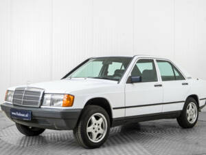 Bild 1/50 von Mercedes-Benz 190 D (1986)