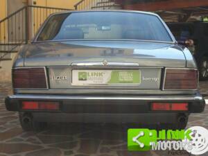 Image 4/10 de Jaguar Sovereign 2.9 (1989)