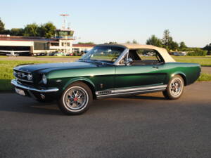 Image 23/26 de Ford Mustang 289 (1966)