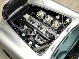 Imagen 23/24 de Aston Martin DB 6 Vantage Volante (1967)