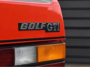 Image 19/36 de Volkswagen Golf Mk I GTI 1.8 (1983)