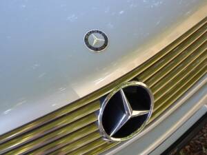 Imagen 37/50 de Mercedes-Benz 300 SL (1991)