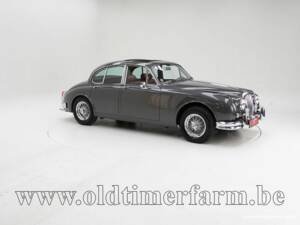 Image 3/15 de Daimler 2,5 Liter V8 (1966)