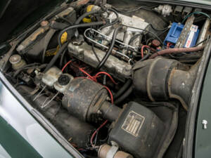 Image 40/50 of Volvo 1800 E (1971)