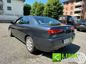 Image 3/6 de Alfa Romeo 166 2.4 JTD (1999)