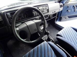 Bild 12/21 von Volkswagen Golf II 1.8 (1989)