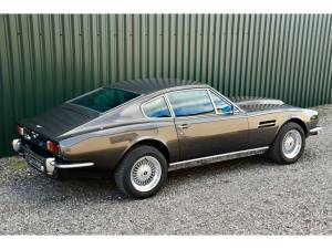 Immagine 3/14 di Aston Martin V8 (1979)