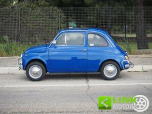 Image 9/10 of FIAT 500 L (1971)