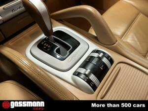 Bild 13/15 von Porsche Cayenne Turbo S (2006)