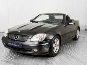 Image 30/50 of Mercedes-Benz SLK 200 Kompressor (2001)
