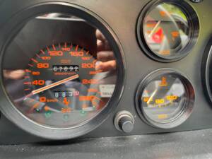 Image 28/48 of Ferrari 328 GTS (1989)