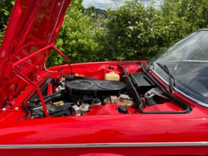 Image 49/73 of BMW 2,5 CS (1975)