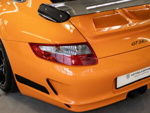 Bild 10/10 von Porsche 911 GT3 RS (2006)