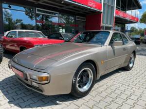 Bild 3/20 von Porsche 944 (1983)