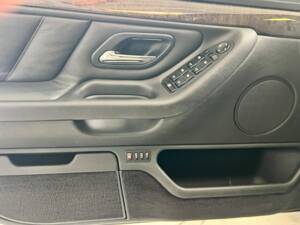 Immagine 42/48 di BMW 740i (2001)