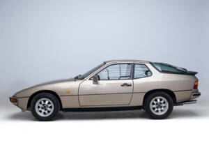Image 5/44 de Porsche 924 (1983)