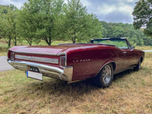 Image 3/20 of Pontiac Tempest Le Mans (1966)