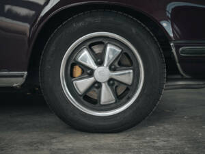 Image 16/68 of Porsche 911 2.4 S (1973)