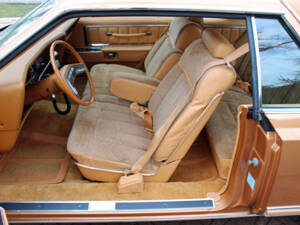 Image 14/25 of Lincoln Continental Mark V (1978)