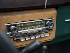 Image 36/50 de Mercedes-Benz 220 Cabriolet B (1952)