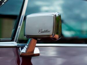 Bild 106/200 von Cadillac Coupe DeVille (1968)