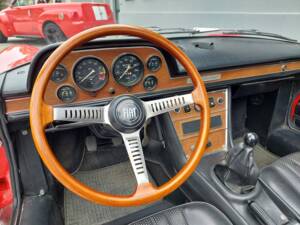 Image 26/37 of FIAT Dino Spider (1967)