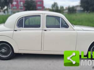 Image 3/10 de Jaguar Mk II 2.4 (1959)