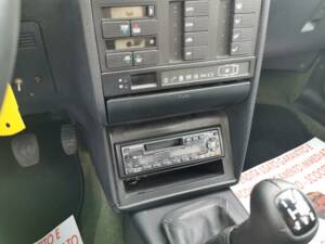 Bild 12/40 von Alfa Romeo 155  2.0 Q4 4x4 (1993)