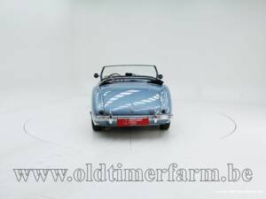 Image 7/15 of Austin-Healey 100&#x2F;4 (BN1) (1954)