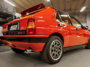 Image 6/85 of Lancia Delta HF Integrale 16V (1990)