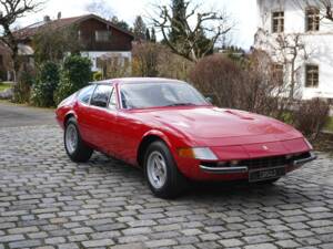 Bild 16/34 von Ferrari 365 GTB&#x2F;4 Daytona (1970)