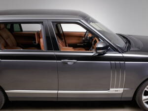 Bild 8/34 von Land Rover Range Rover Autobiography SDV8 (2015)