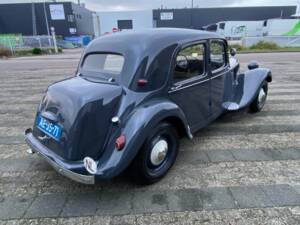 Bild 6/46 von Citroën Traction Avant 11 B (1955)