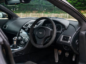Image 27/36 of Aston Martin DBS (2008)
