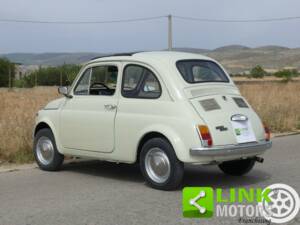 Image 7/10 de FIAT 500 L (1971)