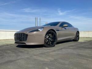 Image 2/19 de Aston Martin Rapide S (2015)