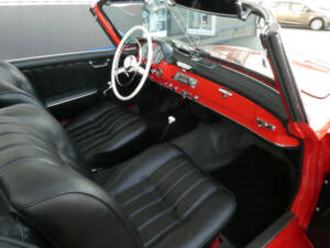 Image 12/30 of Mercedes-Benz 190 SL (1956)