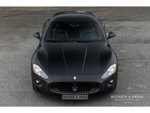 Imagen 2/42 de Maserati GranTurismo S (2011)